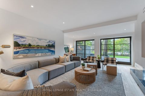 Photo 36 at 8 Crown Park Road, The Beaches, Toronto