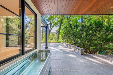 Photo 40 at 8 Crown Park Road, The Beaches, Toronto