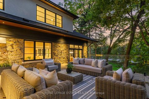 Photo 46 at 8 Crown Park Road, The Beaches, Toronto