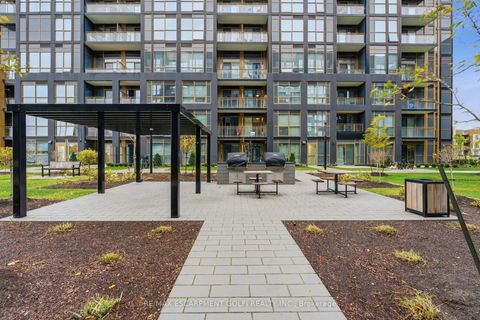 Photo 41 at 840 - 2343 Khalsa Gate, WM Westmount, Oakville