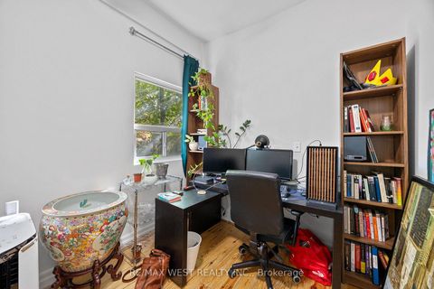 Photo 13 at 935 Bathurst Street, Annex, Toronto