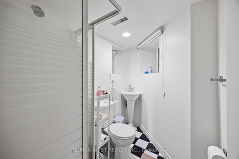 Photo 17 at 935 Bathurst Street, Annex, Toronto