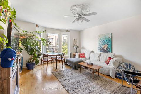 Photo 23 at 935 Bathurst Street, Annex, Toronto