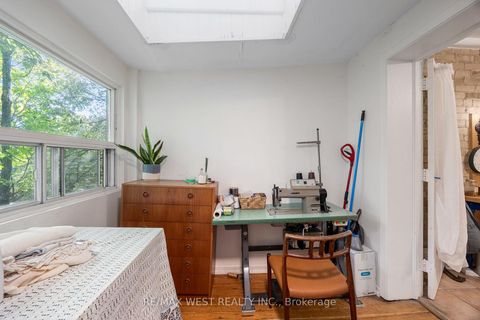 Photo 33 at 935 Bathurst Street, Annex, Toronto