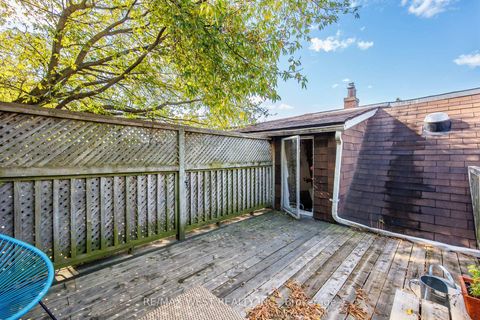 Photo 43 at 935 Bathurst Street, Annex, Toronto