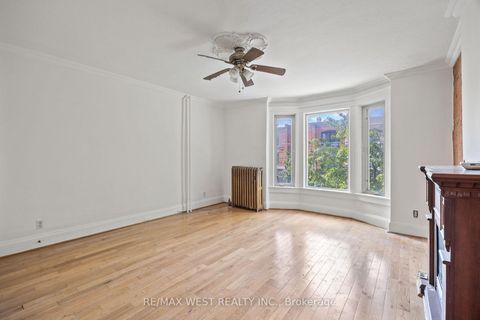 Photo 3 at 937 Bathurst Street, Annex, Toronto