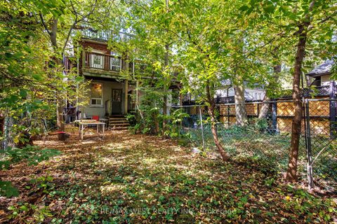 Photo 30 at 937 Bathurst Street, Annex, Toronto