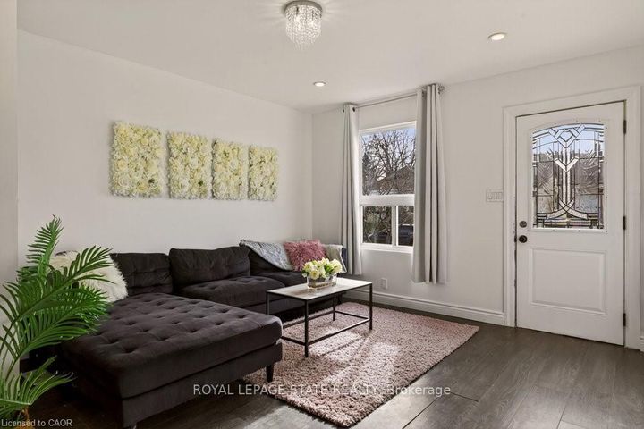 Photo 1 at 163 Hope Avenue, Homeside, Hamilton