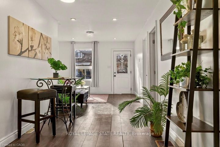 Photo 5 at 163 Hope Avenue, Homeside, Hamilton