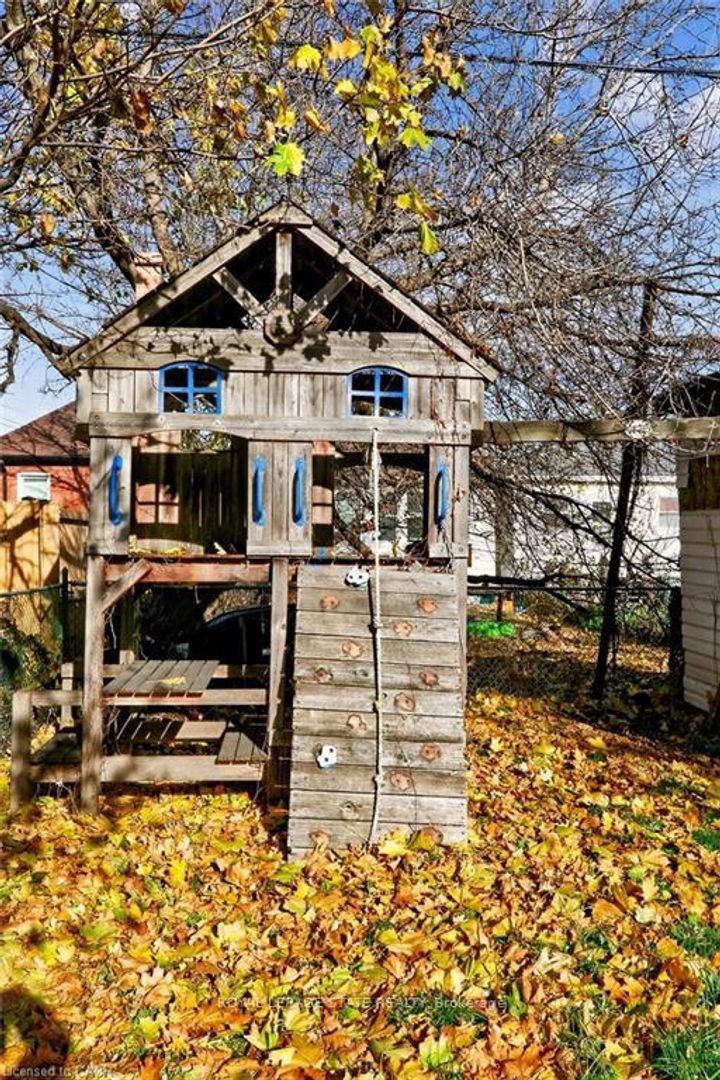 Photo 43 at 163 Hope Avenue, Homeside, Hamilton