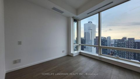 Photo 21 at 4704 - 180 University Avenue, Bay Street Corridor, Toronto