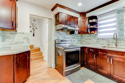 Photo 15 at 51 Yellow Birch Way, Hillcrest Village, Toronto