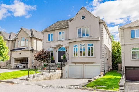 Photo 1 at 145 Rodeo Drive, Yorkhill, Vaughan