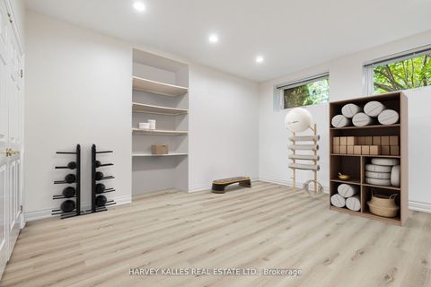 Photo 43 at 145 Rodeo Drive, Yorkhill, Vaughan