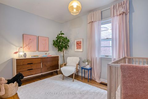 Photo 22 at 38 Halton Street, Bellwoods, Toronto