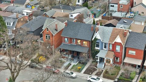 Photo 43 at 388 Crawford Street, Bellwoods, Toronto