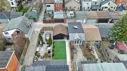 Photo 44 at 388 Crawford Street, Bellwoods, Toronto