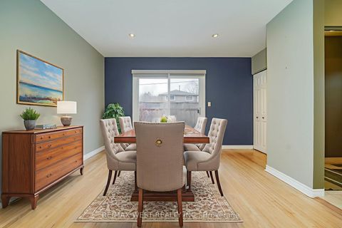 Photo 6 at 220 Catalina Drive, Guildwood, Toronto