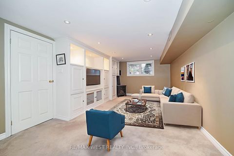 Photo 12 at 220 Catalina Drive, Guildwood, Toronto
