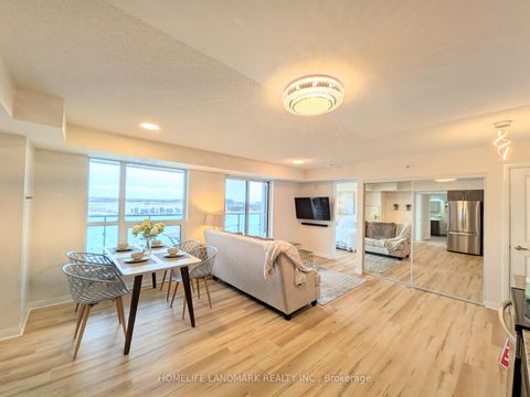 Photo 4 at 718 - 75 Norman Bethune Avenue, Beaver Creek Business Park, Richmond Hill