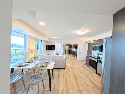 Photo 5 at 718 - 75 Norman Bethune Avenue, Beaver Creek Business Park, Richmond Hill