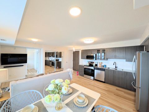 Photo 6 at 718 - 75 Norman Bethune Avenue, Beaver Creek Business Park, Richmond Hill