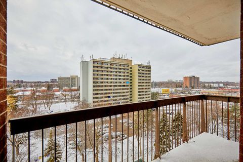 Photo 7 at 906 - 90 Ling Road, West Hill, Toronto