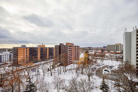 Photo 10 at 906 - 90 Ling Road, West Hill, Toronto