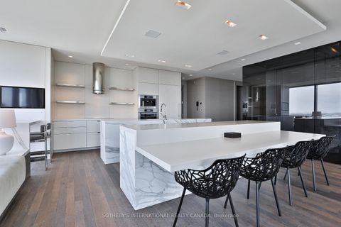 Photo 9 at 2503/2504 - 50 Yorkville Avenue, Annex, Toronto