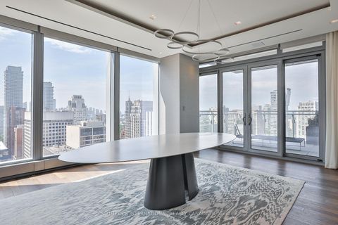 Photo 12 at 2503/2504 - 50 Yorkville Avenue, Annex, Toronto