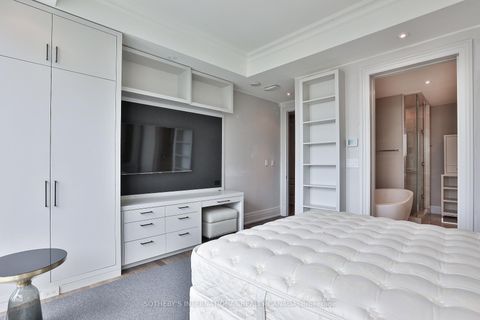 Photo 17 at 2503/2504 - 50 Yorkville Avenue, Annex, Toronto