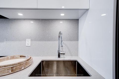 Photo 16 at 402 - 25 Richmond Street E, Yonge Corridor, Toronto