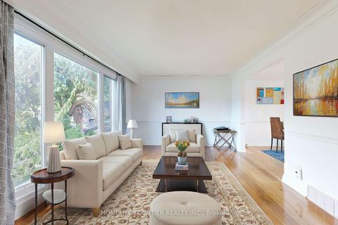 Photo 1 at 267 Grove Street E, Wellington, Barrie