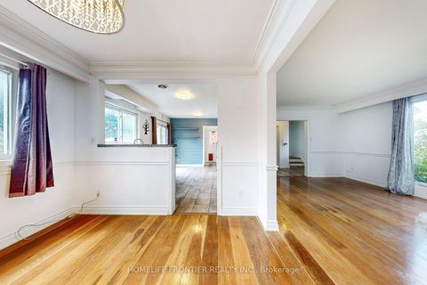 Photo 6 at 267 Grove Street E, Wellington, Barrie