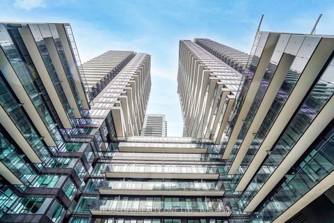 Photo 2 at 1111 - 117 Broadway Avenue, Mount Pleasant West, Toronto