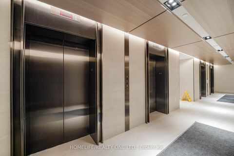 Photo 10 at 1111 - 117 Broadway Avenue, Mount Pleasant West, Toronto