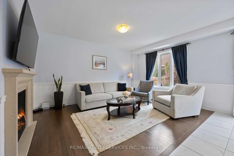 Photo 12 at 40 Mersey Street, Kleinburg, Vaughan