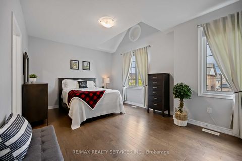 Photo 28 at 40 Mersey Street, Kleinburg, Vaughan