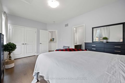 Photo 30 at 40 Mersey Street, Kleinburg, Vaughan