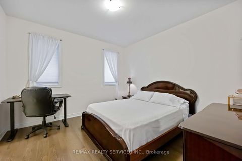 Photo 35 at 40 Mersey Street, Kleinburg, Vaughan