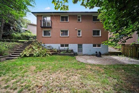 Photo 38 at 10 Pengelly Court, Birchmount, Toronto