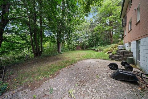 Photo 39 at 10 Pengelly Court, Birchmount, Toronto