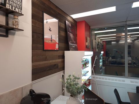 Photo 5 at 101 - 245 Fairview Mall Drive, Don Valley Village, Toronto