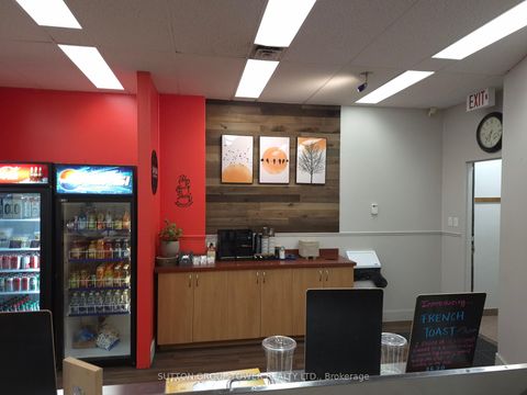 Photo 8 at 101 - 245 Fairview Mall Drive, Don Valley Village, Toronto