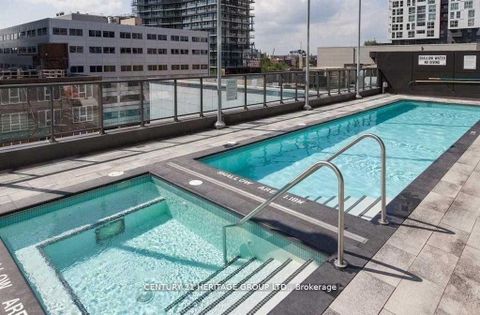 Photo 11 at 3203 - 290 Adelaide Street W, Waterfront Communities C1, Toronto