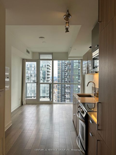 Photo 15 at 3203 - 290 Adelaide Street W, Waterfront Communities C1, Toronto