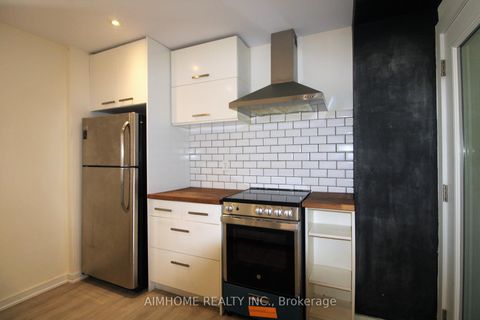 Photo 14 at 303 St Helens Avenue, Dufferin Grove, Toronto