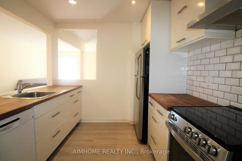 Photo 15 at 303 St Helens Avenue, Dufferin Grove, Toronto