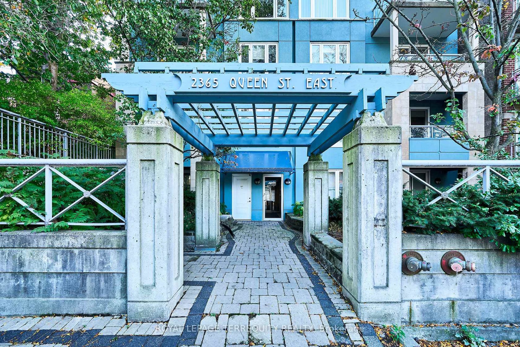 203 - 2365 Queen Street E, The Beaches, Toronto 