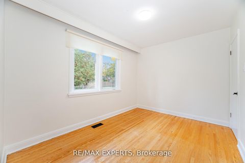 Photo 26 at 42 Cowley Avenue, City Centre West, Toronto